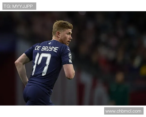 沙尔克04主场失利，主帅压力山大，面临重大考验